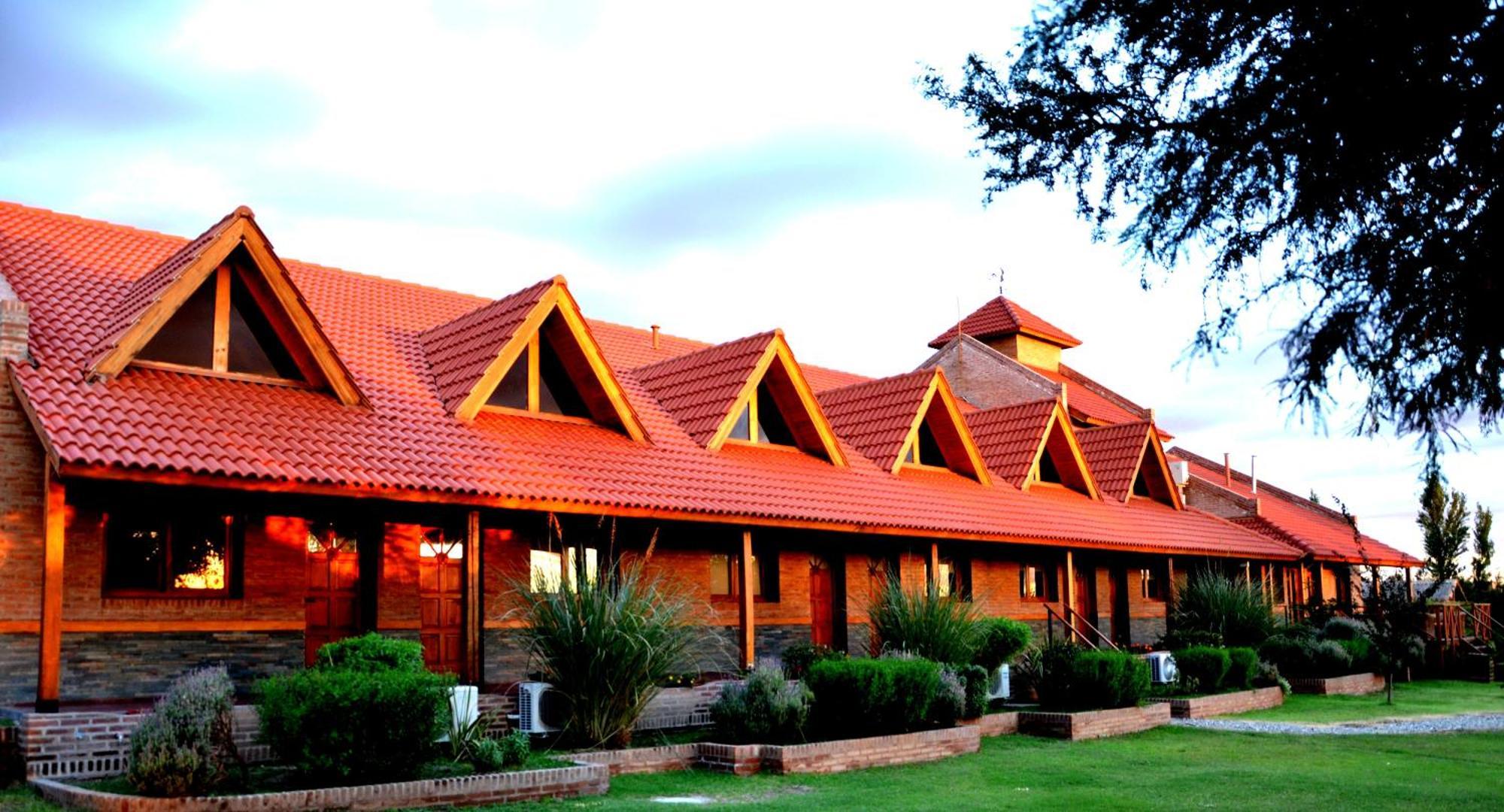 Lauquen Pilmaiquen Y Spa Мерло Экстерьер фото