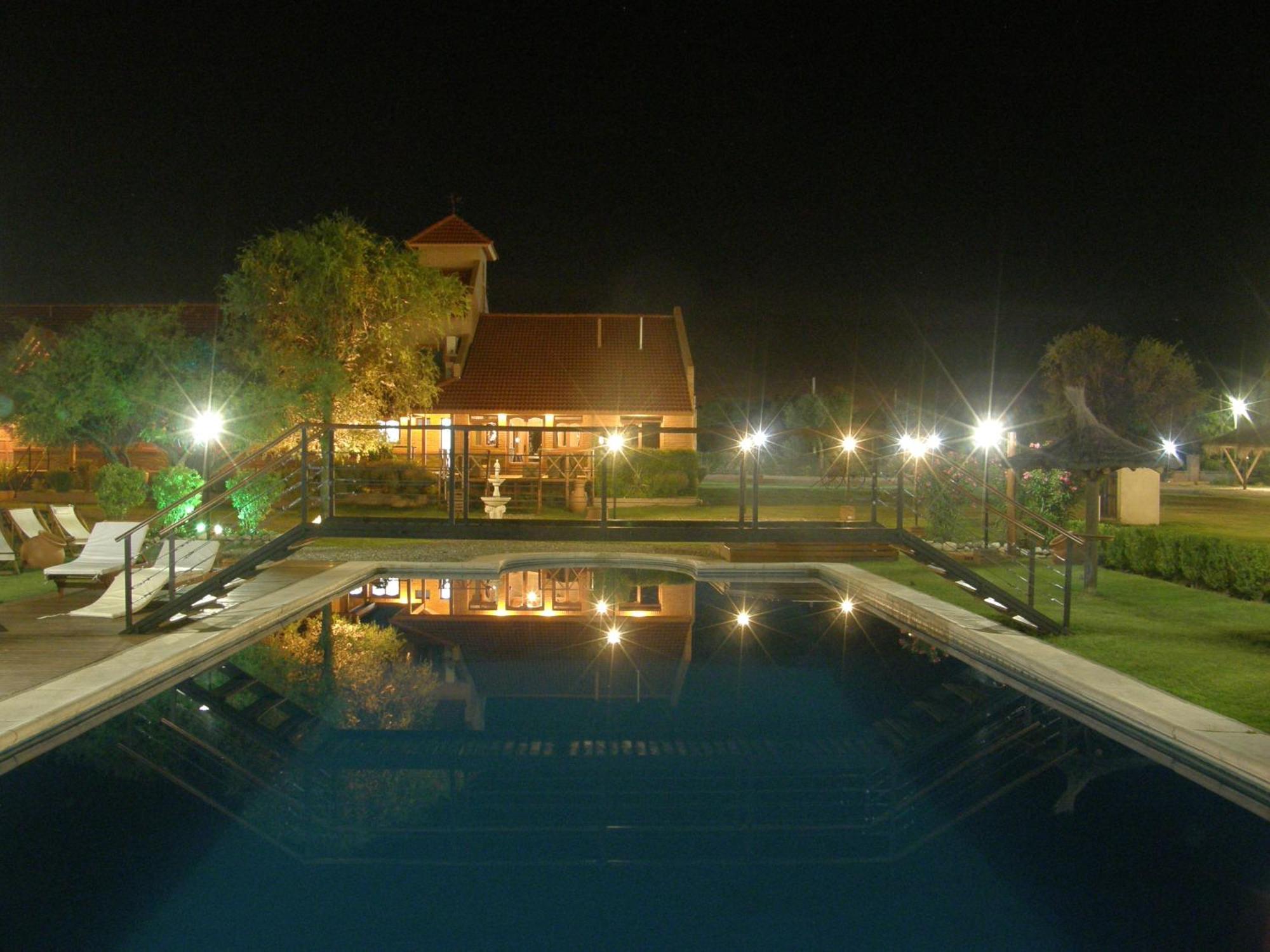 Lauquen Pilmaiquen Y Spa Мерло Экстерьер фото